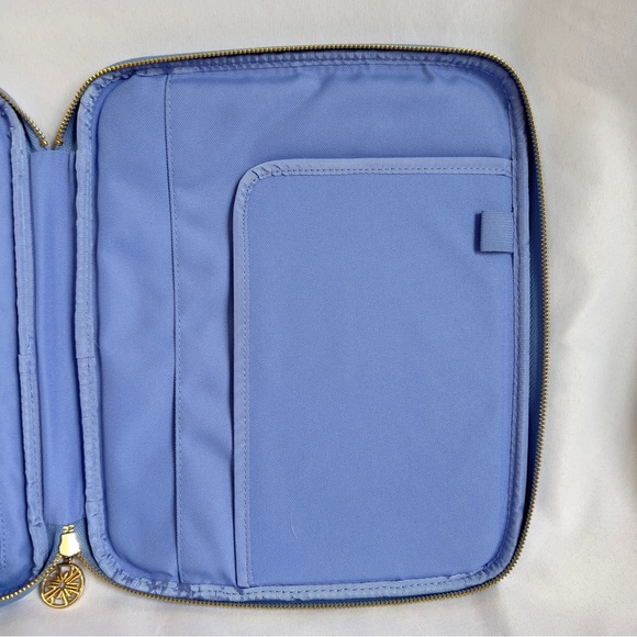 Lilly Pulitzer® Folio Document Organizer Sized to fit Lilly planners - Picture 5 of 10